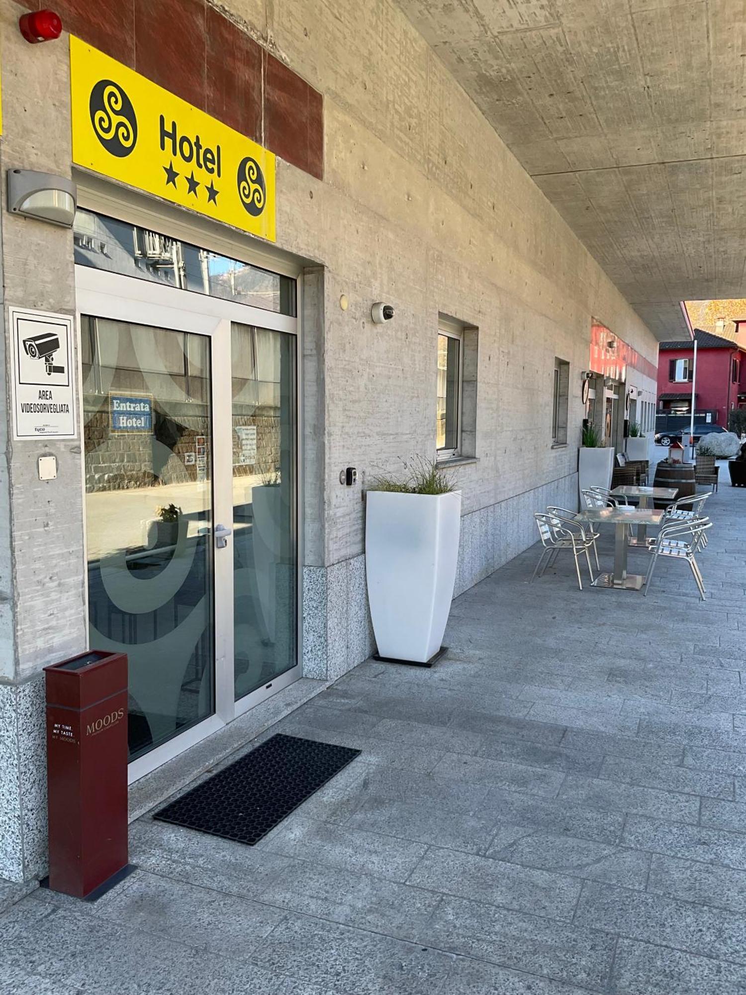 Hotel Liberty Self Check-In Bellinzona Exterior photo